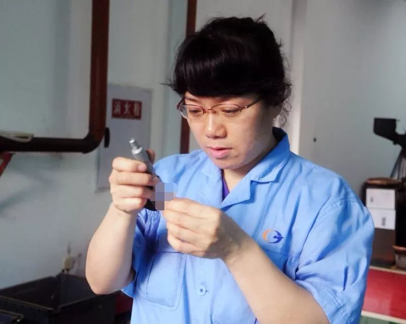 【最美兵裝人&lt;30&gt;】長江電工周克容：盛開的“科研玫瑰”